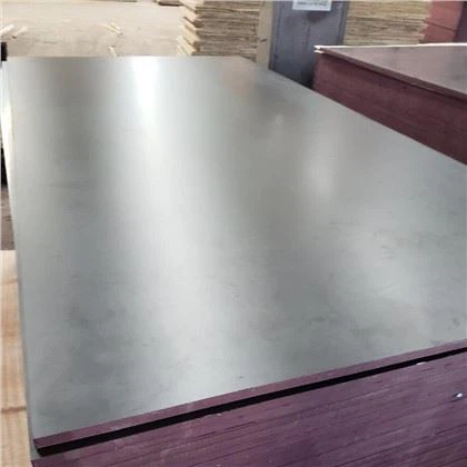 Bednicí deska pro betonové bednění